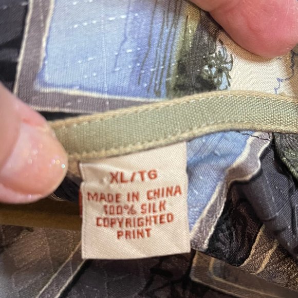 Men's Tommy Bahama Tropical Button Down Camp Shirt Size XL - Picture 7 of 8